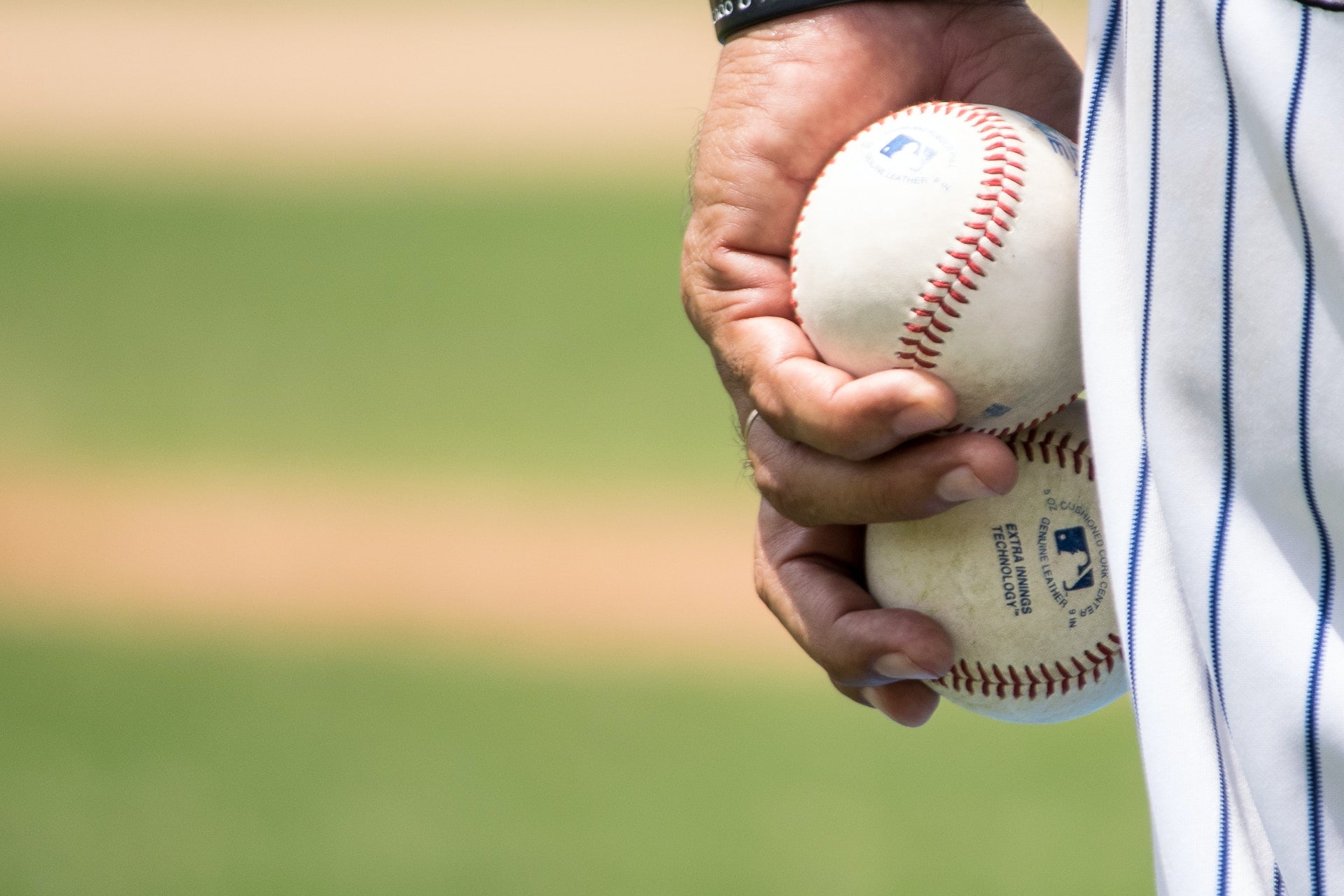 Why Grip Strength Matters in Baseball - Great Ape Grips